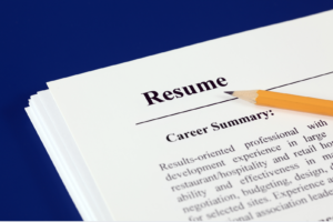 F pattern resume layout example with clean formatting, clear career summary, and structured sections designed for how recruiters scan resumes